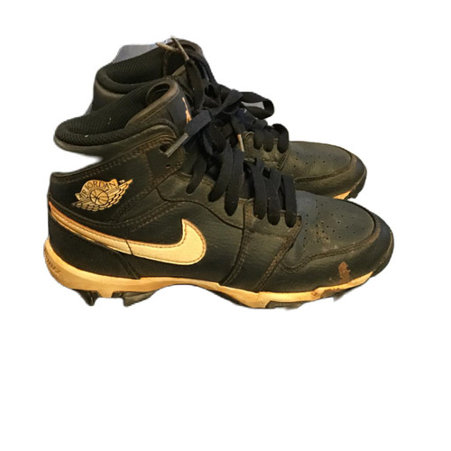 Vist Large View of Product Image Which is Used Jordan 1 Football Cleats Black Youth 03.5