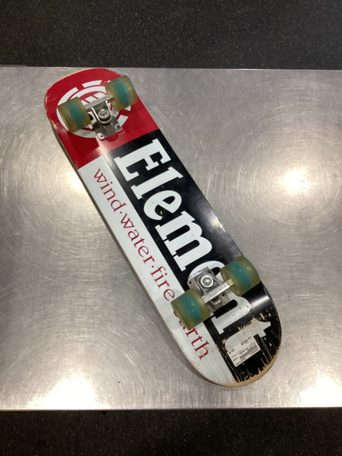 Vist Large View of Product Image Which is Used Element SKATEBOARD Complete Skateboard Black Regular