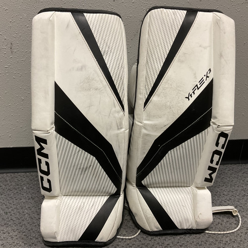 Vist Large View of Product Image Which is Used CCM YTFLEX 3 Goalie Leg Pads Youth White 24"