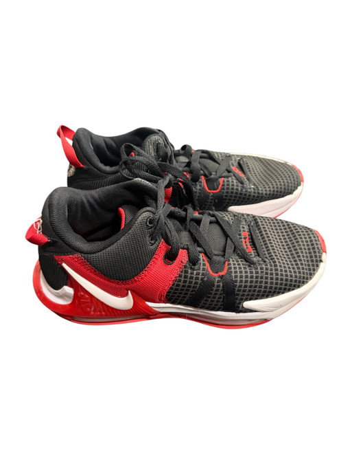 Vist Large View of Product Image Which is Used Nike Basketball Shoes M Black Senior 8