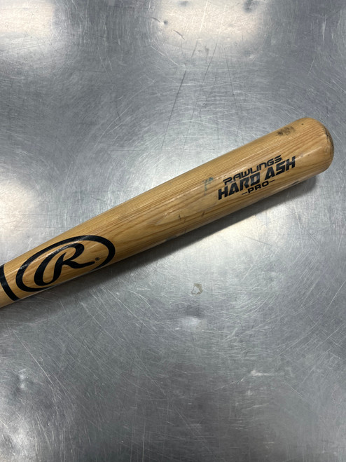 Vist Large View of Product Image Which is Used Rawlings HARD ASH PRO BB/SB Wood Bat 32"