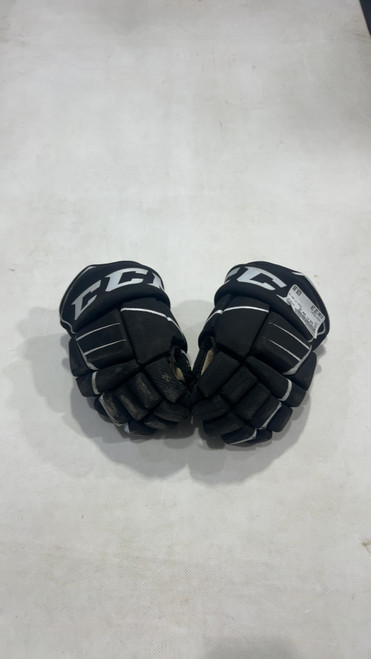 Vist Large View of Product Image Which is Used CCM FT 350 10 Youth Gloves Black 10"