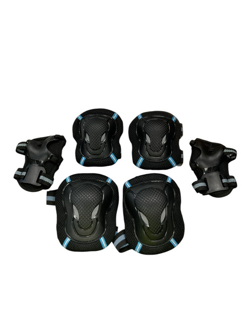 Vist Large View of Product Image Which is Used Inline Protective Set Black MD