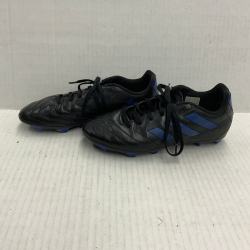 Vist Large View of Product Image Which is Used Adidas Soccer Cleats Black Junior 04.5