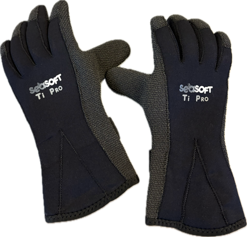 Vist Large View of Product Image Which is Used Adult Dive Gloves Black LG