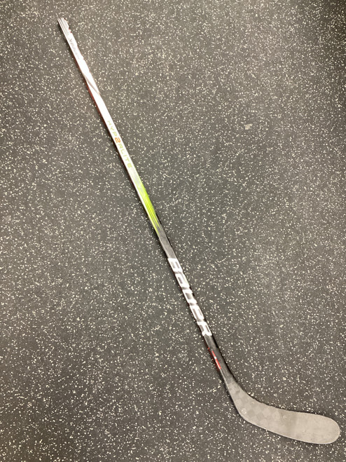 Vist Large View of Product Image Which is Used Bauer HYPER2LITE Senior One Piece Left 70 Flex