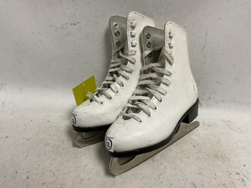 Vist Large View of Product Image Which is Used CCM CHAMPION DELUXE Girls Figure Skate White Youth 12.0