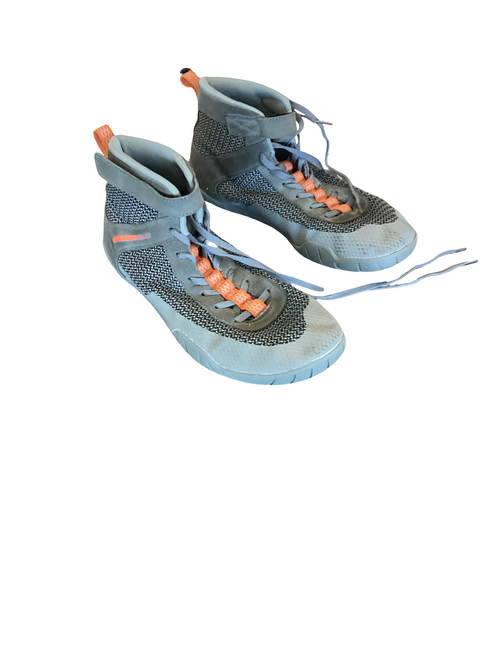 Vist Large View of Product Image Which is Used Wrestling Shoes Grey Senior 12
