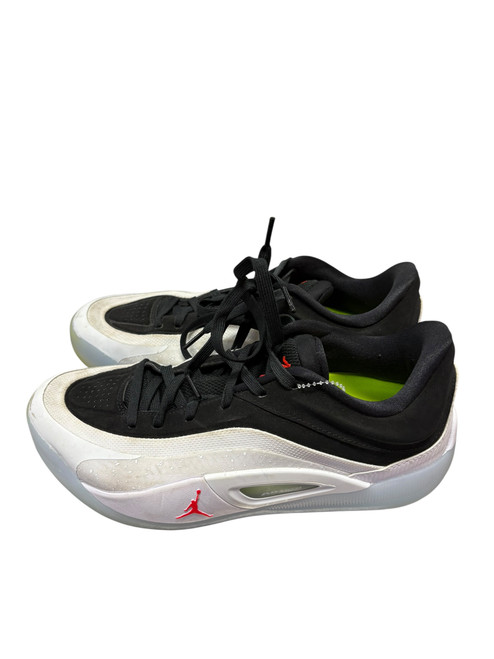 Vist Large View of Product Image Which is Used Jordan Basketball Shoes M White Senior 8