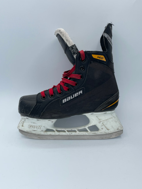 Vist Large View of Product Image Which is Used Bauer 140 Junior Hockey Skate Junior 03
