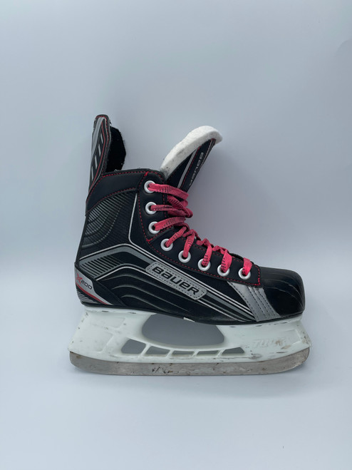 Vist Large View of Product Image Which is Used Bauer X200 Junior Hockey Skate Junior 03