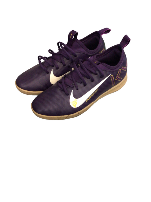 Vist Large View of Product Image Which is Used Nike Soccer Indoor Shoes Purple Senior 5.5