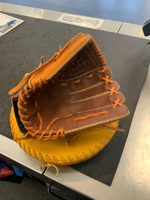 Vist Large View of Product Image Which is Used Nokona EDGE X 1200 BB/SB Glove RH Throw Copper 12"