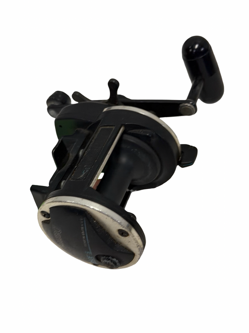 Vist Large View of Product Image Which is Used Daiwa SEALINE SL30SH Fishing Reel 6.1:1