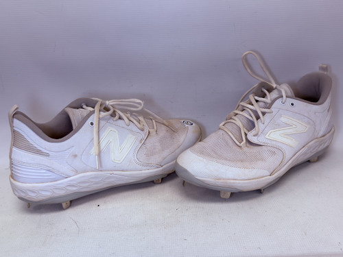 Vist Large View of Product Image Which is Used New Balance FRESH FOAM 3000 BB/SB Cleats White Senior 15