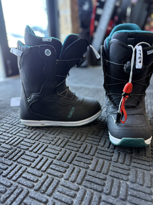 Vist Large View of Product Image Which is Used Burton IMPRINT1 MINT Womens Snowboard Boots Black Senior 10
