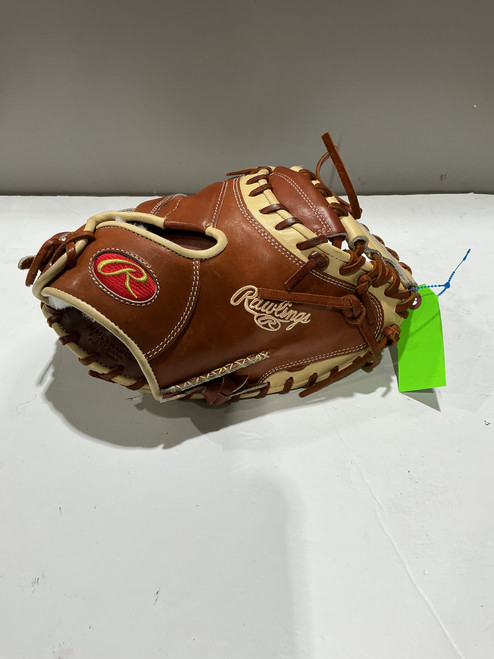 Vist Large View of Product Image Which is Used Rawlings PRO PREFERRED BB/SB Catchers RH Throw None 33"