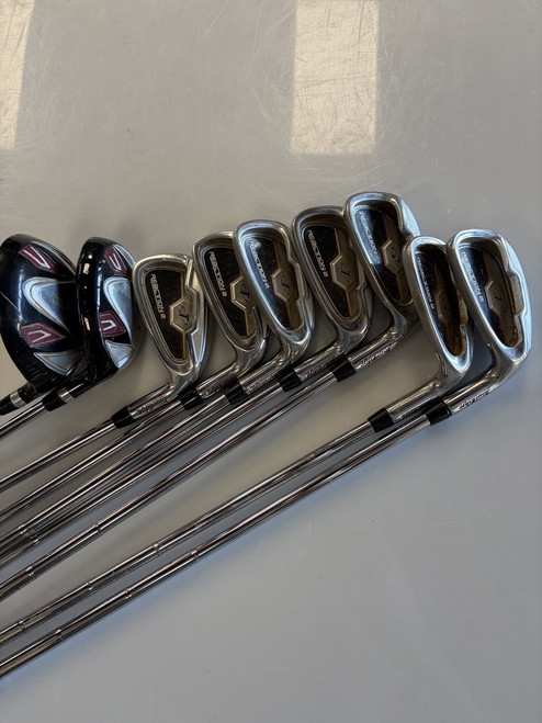 Vist Large View of Product Image Which is Used Tour Edge REACTION2 Mens Package Set RH None 9 Piece