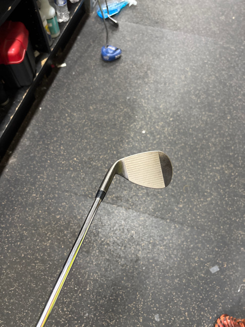 Vist Large View of Product Image Which is Used Mizuno JPX QUAD CUT GROOVES Golf Wedge Mens RH Sand Wedge