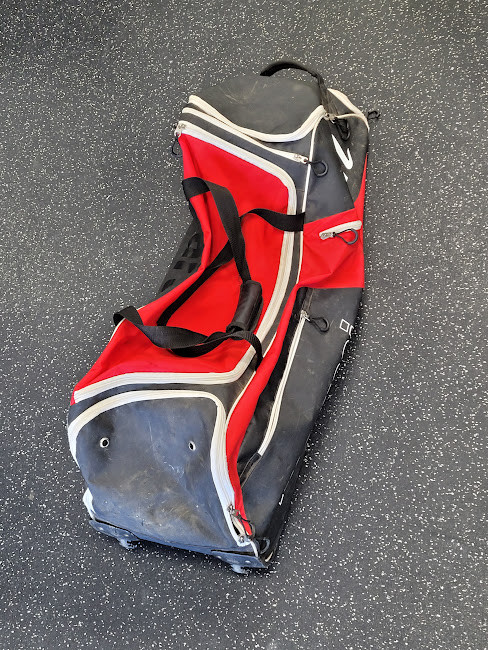 Vist Large View of Product Image Which is Used Marucci STOCKADE BB/SB Player Wheeled Bag Black And Red