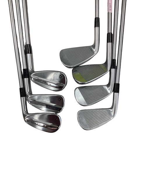 Vist Large View of Product Image Which is Used Taylormade P790 Mens Iron Set RH 4I-PW