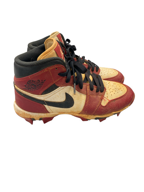 Vist Large View of Product Image Which is Used Nike AIR JORDAN CLEAT BB/SB Cleats Red Junior 05.5