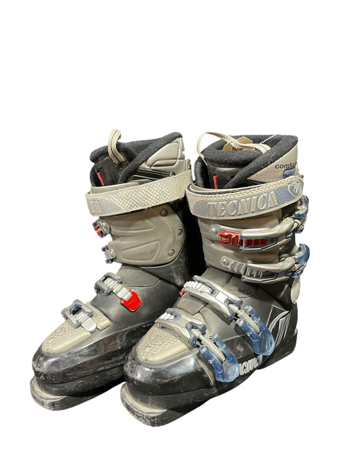 Vist Large View of Product Image Which is Used Tecnica Attiva ski boots, side