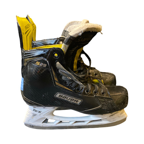 Vist Large View of Product Image Which is Used Bauer S29 Senior Hockey Skate Senior 8