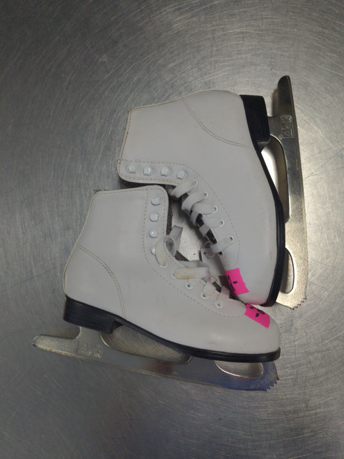 Vist Large View of Product Image Which is *Other Brand Skates Ice Skates / Figure Junior Skates