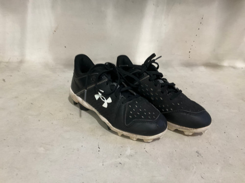 Vist Large View of Product Image Which is Used Under Armour 3 SB CLEATS BB/SB Cleats Black Junior 03
