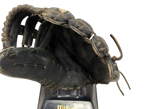 Vist Large View of Product Image Which is Used Wilson A2000 INF PRO-STOCK Fastpitch Softball Glove RH Throw Black 12"