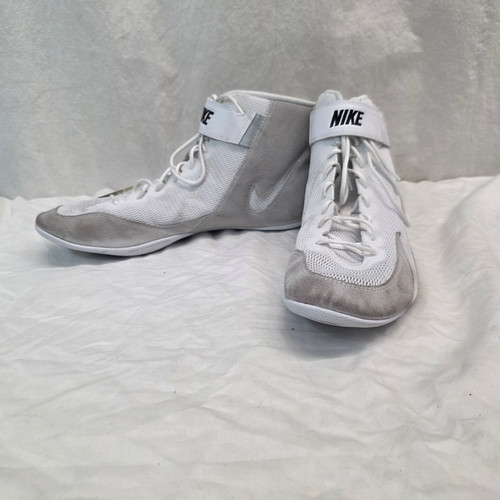 Vist Large View of Product Image Which is Used Nike Wrestling Shoes White Senior 13