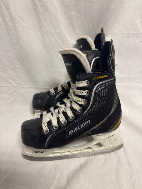 Vist Large View of Product Image Which is Used Bauer SUPREME ONE 20 Junior Hockey Skate Junior 02