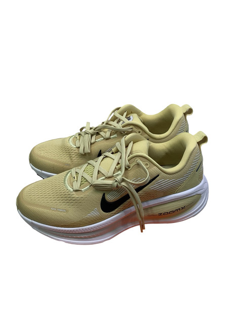 Vist Large View of Product Image Which is Used Nike VOMERO 18 Running/X-Train Shoes M Beige Senior 9.5