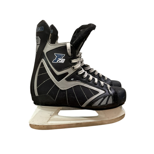Vist Large View of Product Image Which is Used Ferland F250 SZ 8 Senior Hockey Skate Senior 8