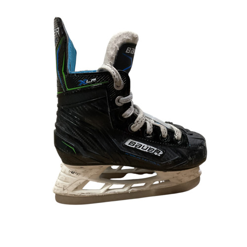Vist Large View of Product Image Which is Used Bauer XLP SZ Y12 Youth Hockey Skate Youth 12.0