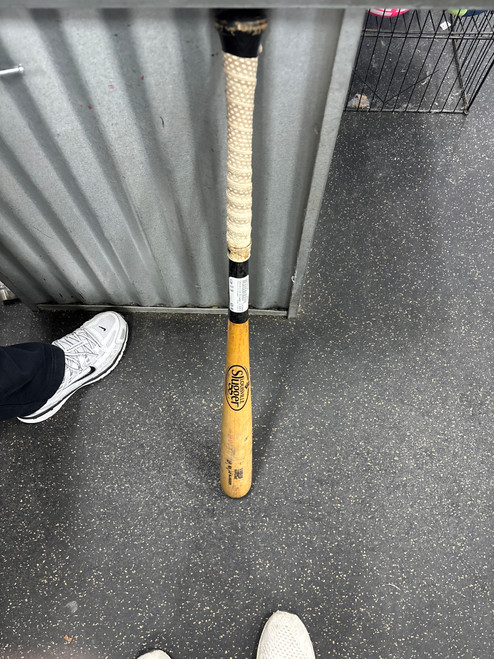 Vist Large View of Product Image Which is Used Louisville Slugger 3 SERIES BB/SB Wood Bat 33"