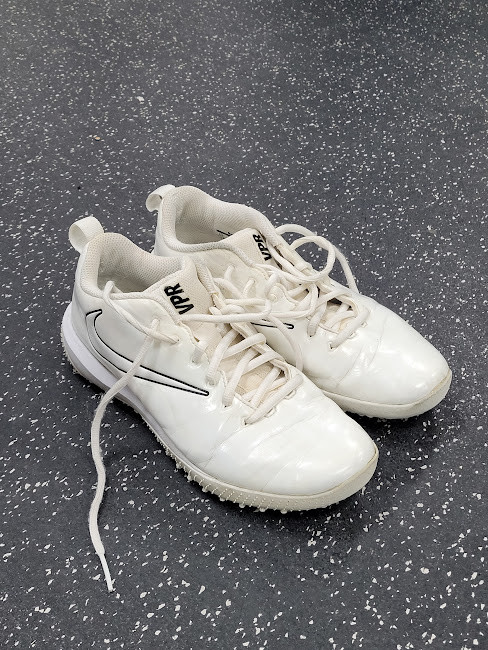 Vist Large View of Product Image Which is Used Nike VPR LAX Cleats Mens White Senior 6.5