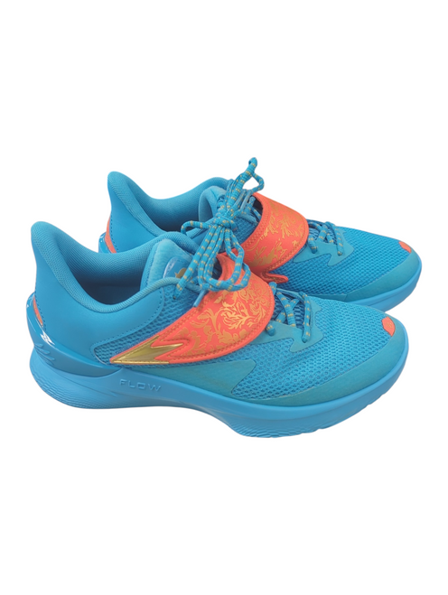 Vist Large View of Product Image Which is Basketball shoes
