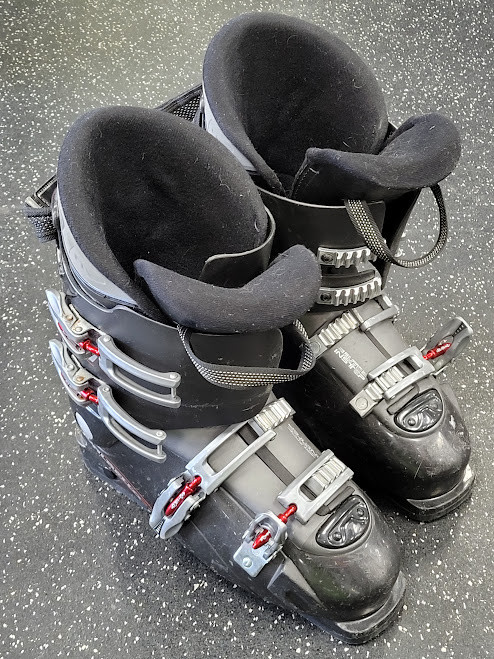 Vist Large View of Product Image Which is Used Dalbello INNOVEX 50 Mens DH Ski Boot Black 285 MP - M10.5 - W11.5