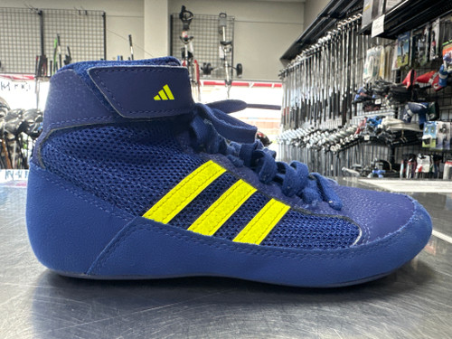 Vist Large View of Product Image Which is Used Adidas HVC Wrestling Shoes Royal Blue Junior 01.5