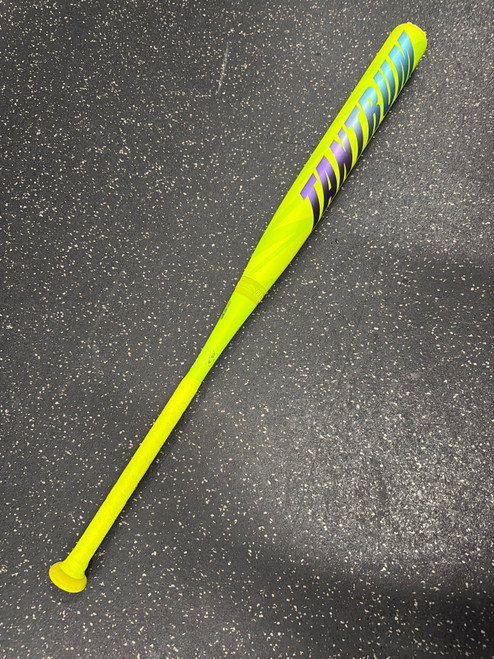 Vist Large View of Product Image Which is Used Easton TANTRUM ESU6TNTB 26OZ BB/SB Slowpitch Bat 34"