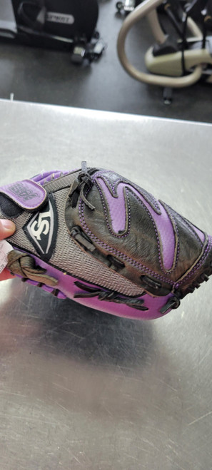 Vist Large View of Product Image Which is Used Louisville Slugger 10.5 BB/SB Glove RH Throw Purple 10 1/2"
