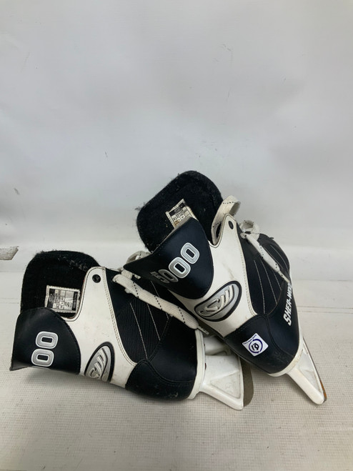 Vist Large View of Product Image Which is Used Sher-wood 5000 Senior Hockey Skate Senior 10