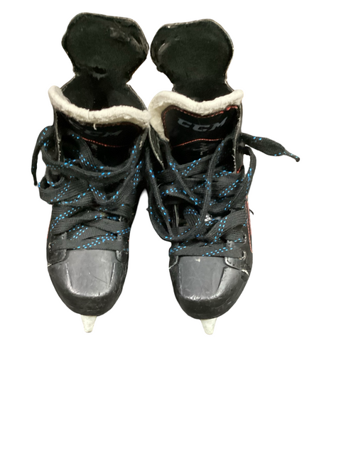 Vist Large View of Product Image Which is Used CCM FT 340 Junior Hockey Skate Junior 01