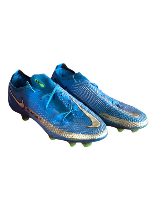Vist Large View of Product Image Which is Used Nike Soccer Cleats None Senior 6.5