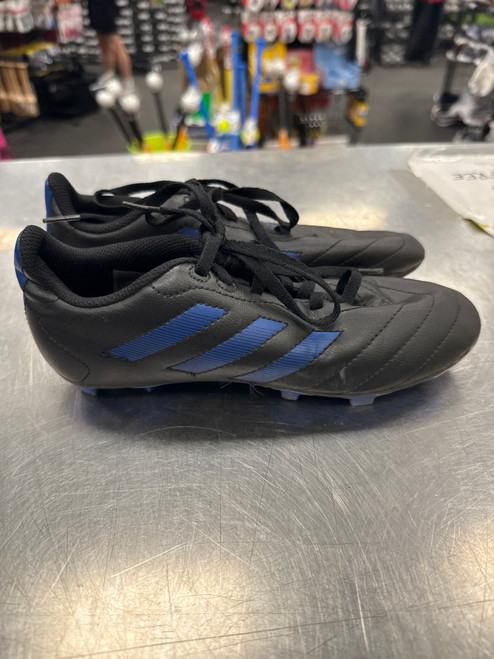 Vist Large View of Product Image Which is Used Adidas Soccer Cleats Black Junior 04