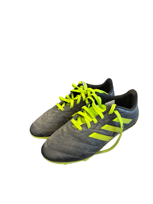 Vist Large View of Product Image Which is Used Adidas Soccer Cleats Black Junior 04
