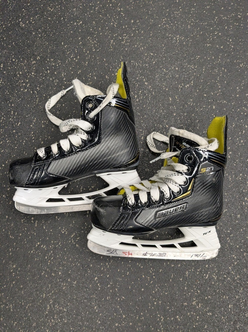 Vist Large View of Product Image Which is Used Bauer S27 Youth Hockey Skate Youth 13.0