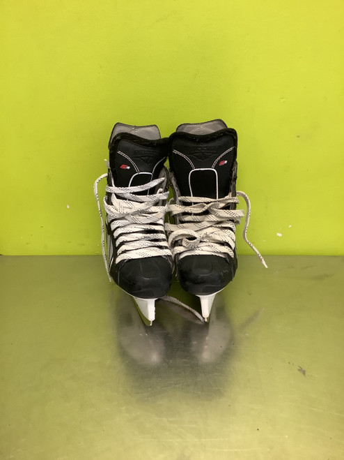 Vist Large View of Product Image Which is Used Mission C4 ULTRA Junior Hockey Skate Junior 04